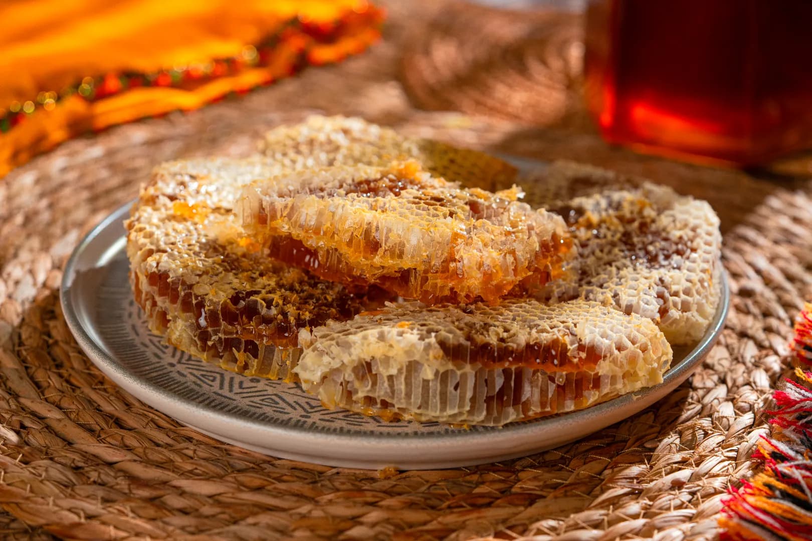 عسل القتاد